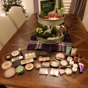 32 piece lot contour, bronzer, blush & highlight